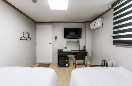 Sinseo Hotel | Yeoncheon Miracle