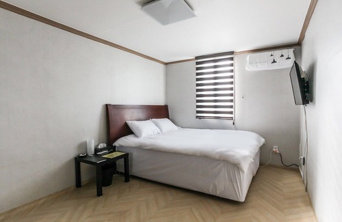 Sinseo Hotel | Yeoncheon Miracle