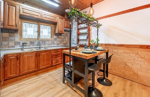 Yeosu House | Yeosu Elon Pension