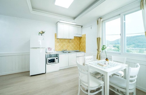 Yeosu House | Yeosu Sky Pension
