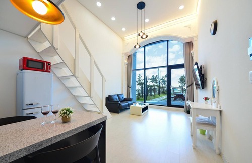 Musilmok House | Yeosu Tivoli Pension