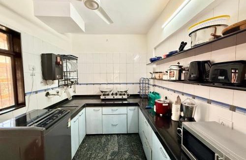 Juhu Apartment | Yepplo Service Apartments - MUMBAI- Private Kitchen & Daily Housekeeping Service