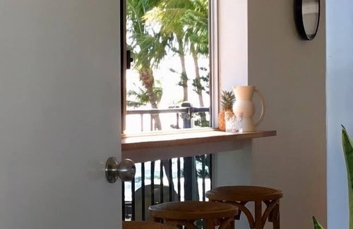 Yeppoon Apartment | YEPPOON CBD UNIT9 Opposite Beachfront with Ocean Views