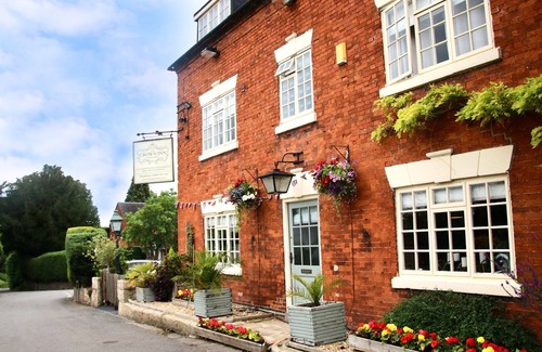 Denstone Cottage | YES DEER, romantic, with hot tub in Ashbourne