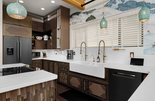 Snoqualmie Pass Ski Chalet | YETI Chalet - Winter & Summer Vacation Rental Home