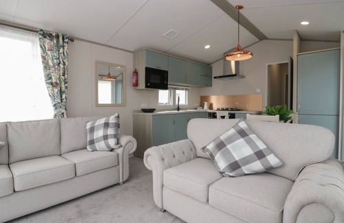 Denny Cottage | YEW, pet friendly, with a garden in Denny