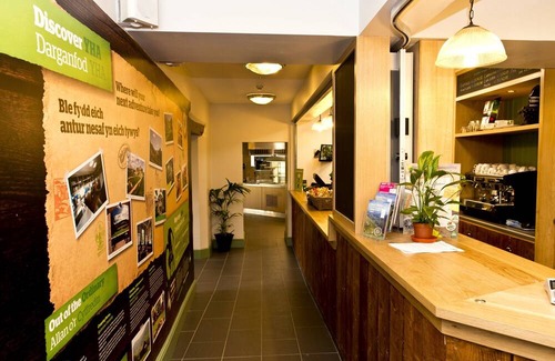 Llanberis Hostel | YHA Snowdon Pen-y-Pass