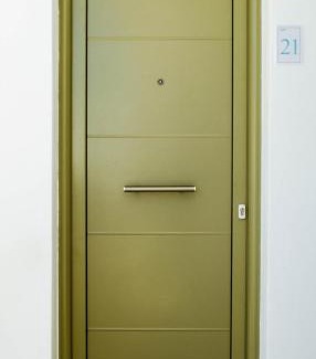 Scala Apartment | Yialos Studios