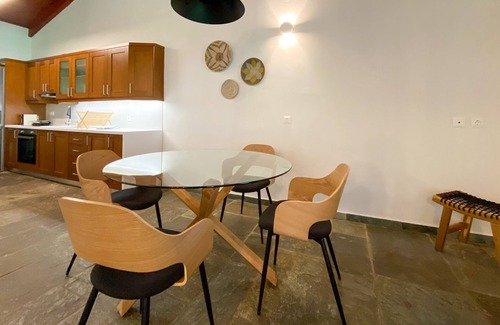 Palaiokastro Cottage | Yiama's Seaside Cottage, Paleokastro near Heraklion Crete