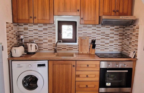 South Rhodes House | Yiannis Traditional Village home