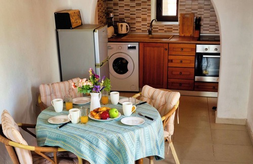 South Rhodes House | Yiannis Traditional Village home