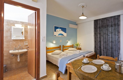 Psalidi Apartment | Yiannis Yard Studios & Apartments