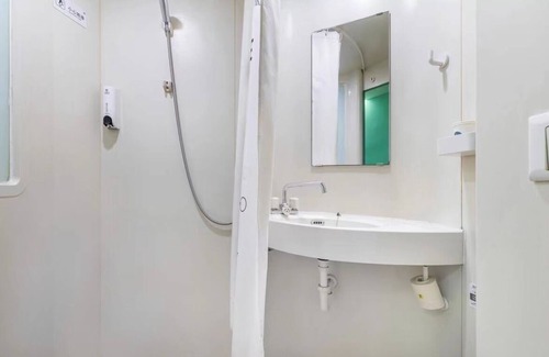 Yangpu Hotel | yibaijiudianhepinggonyuandian