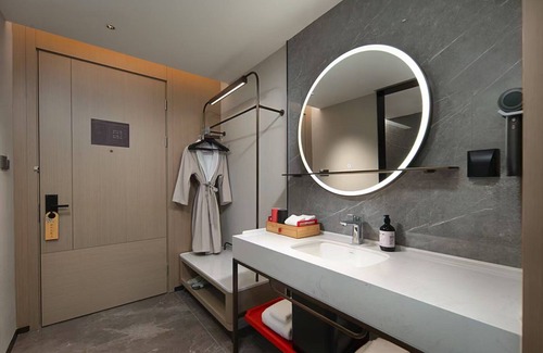 Baohe Hotel | Yicheng Hotel