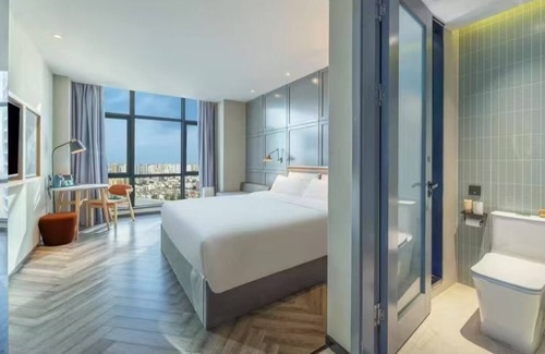 Donghu Qu Hotel | Yifeng hotel
