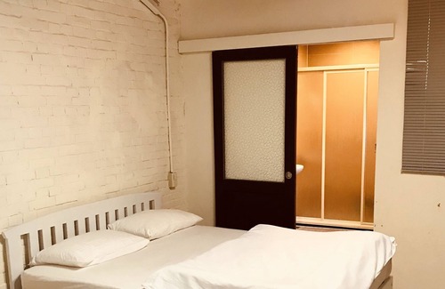 Yilan House | Yilan house for 4-8 peoples stay near night market and Yilan train station
