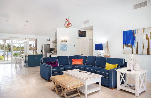 Rum Point Villa | Yippee Kai Eh! @ Rum Point - A Villa with Heated Pool & Dock
