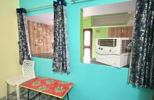 Khattalwada House | Yisha paying guest house-ganga view
