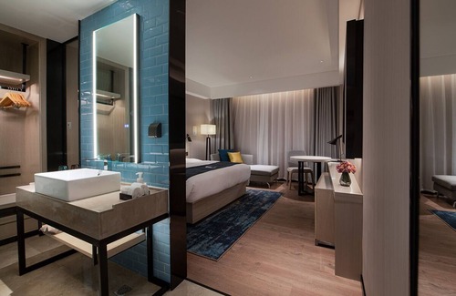 Longchuan County Hotel | yishangjiudianheyuanlongchuandian