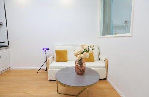 Xujiahui Apartment | YiWang