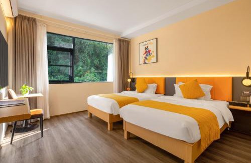Yangshuo Hotel | Yixuan Hotel Yangshuo West Street Lijiang Branch
