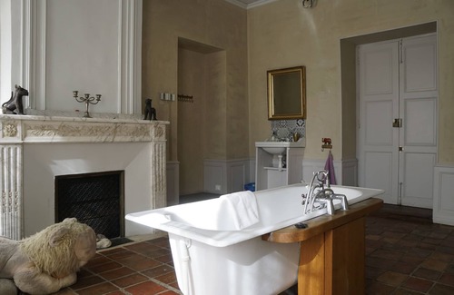 Chalabre House | Yobaba Lounge
