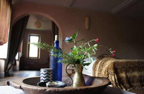 Chalabre House | Yobaba Lounge