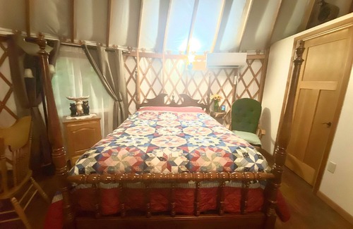 Veneta Bed & Breakfast | Yogi's Den is a playfully themed Yurt starring Yogi the bear and his pals.