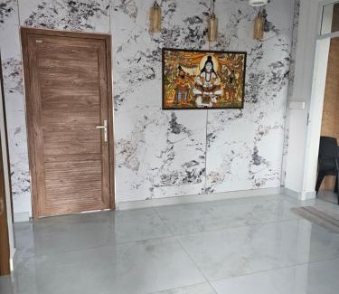 Kozhikode House | Yogis Stay