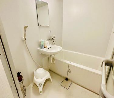 Nishi Apartment | Yokohama Paradise203