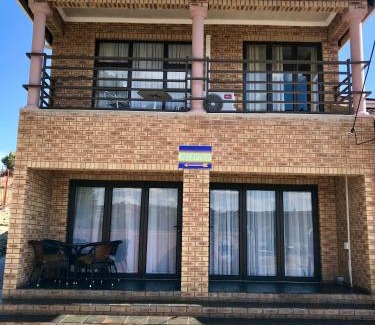 Sterkspruit House | Yolaan Guesthouse