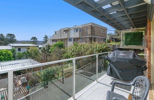 Avoca Beach Apartment | Yonder - Delightful Hideaway
