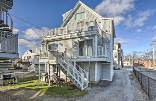 York Beach Apartment | York Beachfront Condo - Steps to Long Sands!