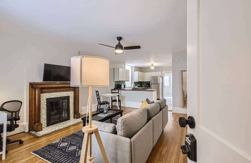Congress Park Apartment | York by Modern Midstay/3 Blocks to Cheesman #SY1