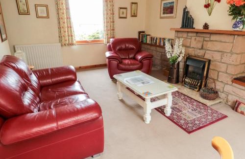 Wooler House | York Cottage