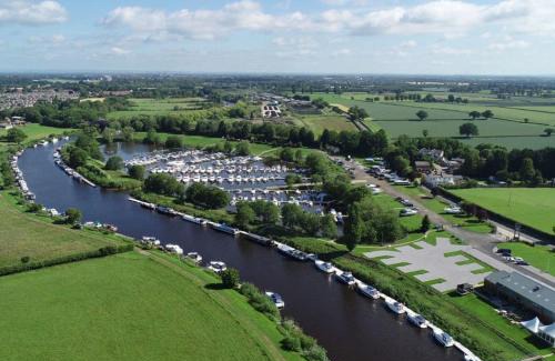 Naburn Resort | York Marina