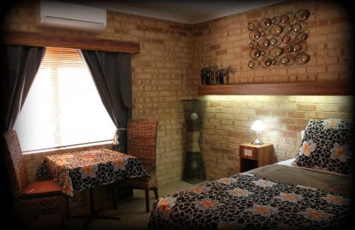 York Hotel | York's Boutique Motel