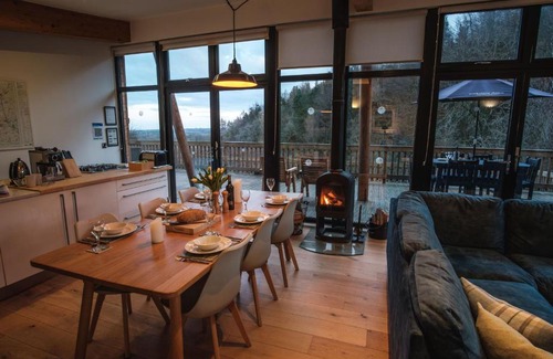 Richmond House | Yorkshire Dales Lodge 19 Premium Family