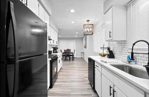 Yorkville House | Yorkville Rental