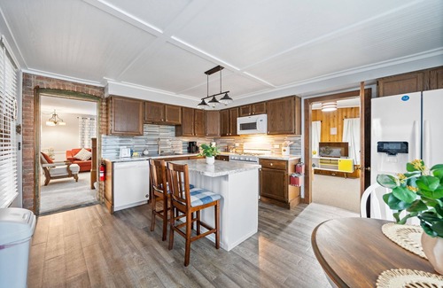 Yorkville House | Yorkville Rental