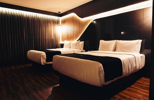 Queretaro Hotel | YORU