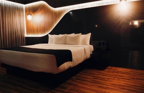 Queretaro Hotel | YORU