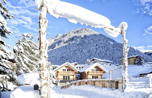 Pfunds Ski Chalet | Yosemite by Summit Lodges