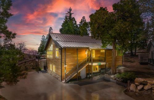 Yosemite West House | Yosemite Summit & Little Summit