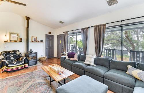 Ahwahnee Apartment | Yosemite Wellbeing Retreat on 5 Acres with Mtn Views