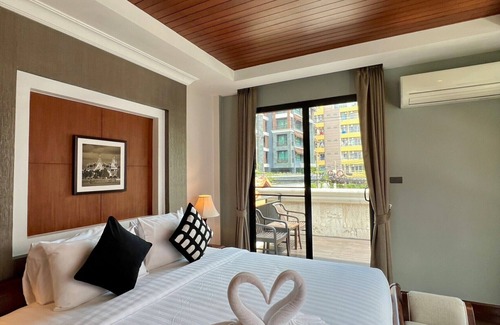 Phlabphla Hotel | Yotaka Bangkok Hotel