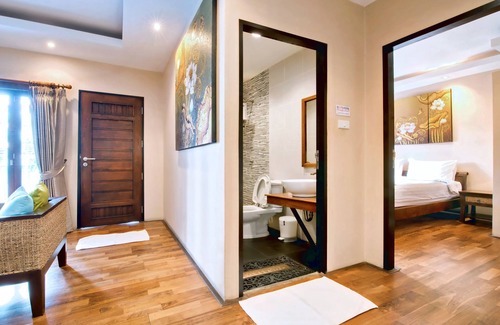 Phlabphla Hotel | Yotaka Boutique Hotel Bangkok