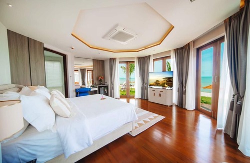 Khanom Hotel | Yotaka Khanom