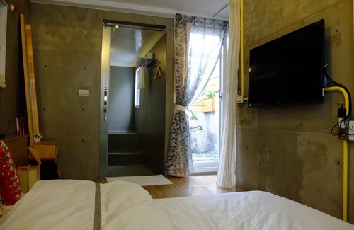 West Central District House | You Ai Heya Homestay