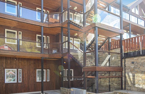 Geilo Apartment | You can expect a nice apartment on the first floor, in the center of Geilo.